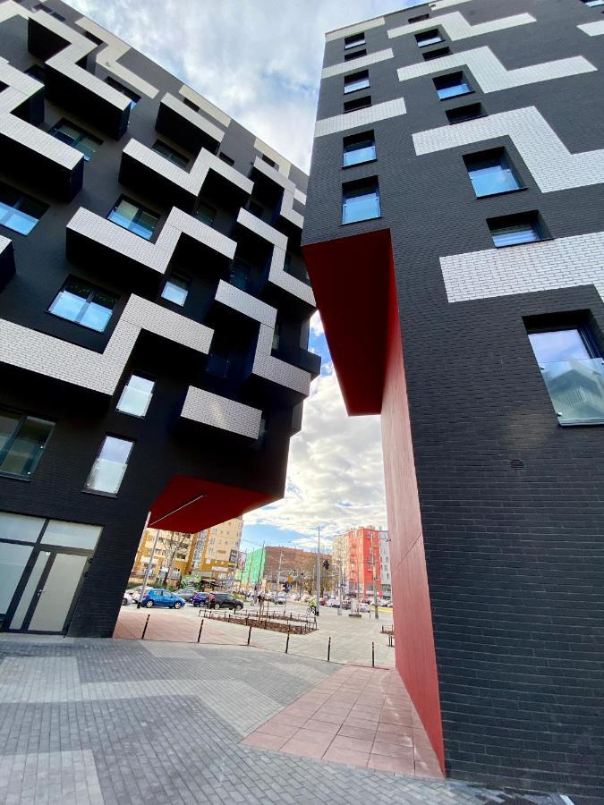 Апартаменты Grey House + Free Parking Вроцлав Экстерьер фото